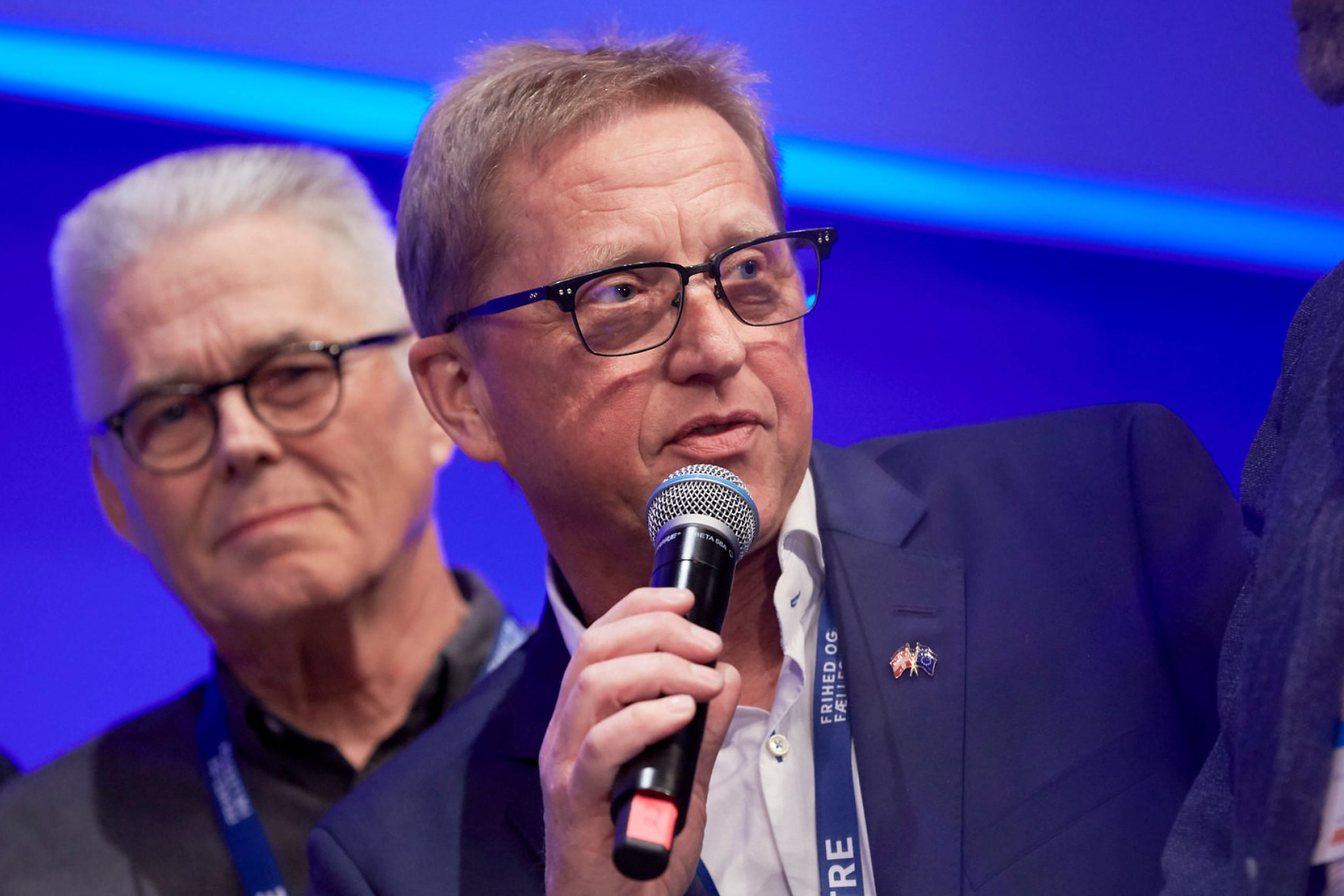 Asger Christensen EU-parlamentariker for Venstre taler i en mikrofon